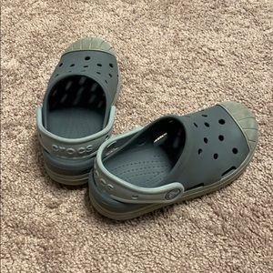 Boys Crocs Gray size 12